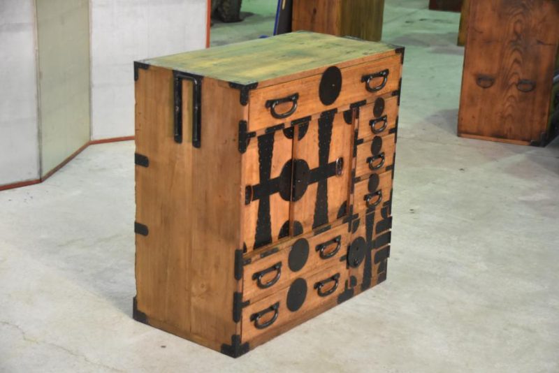 Antique Tokyo Region Merchant Chest - Image 6