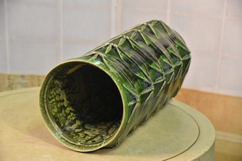 Japanese Oribe Studio Vase - Image 4