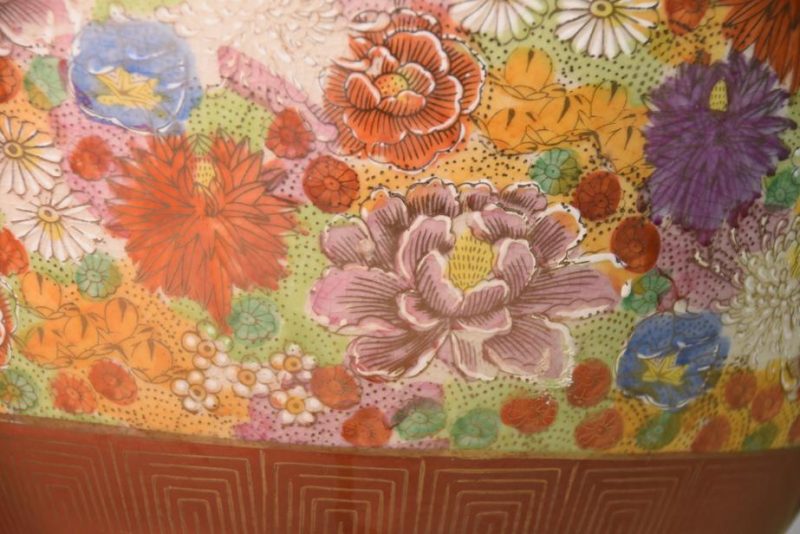 Japanese Vintage Satsuma Flower Vase - Image 6