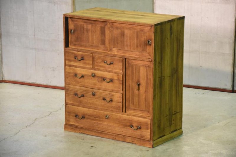 Traditional Japanese Ko Dansu Small Chest for Documents - Image 2