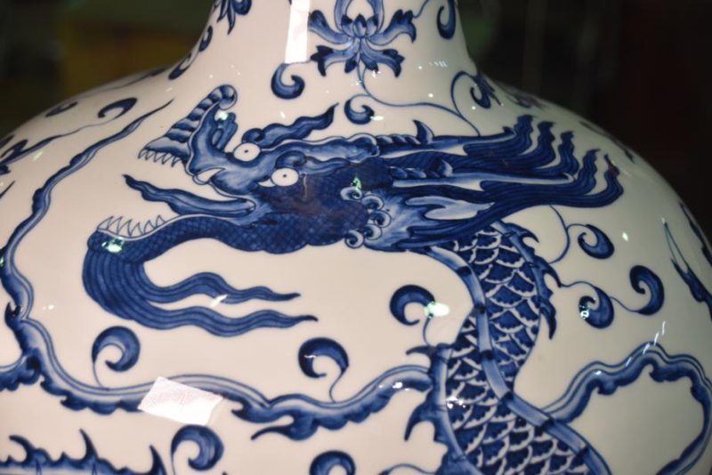 Japanese Blue and White Ceramic Dragon Vase - Image 2