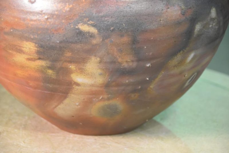 Bizen Pottery Vase - Image 8