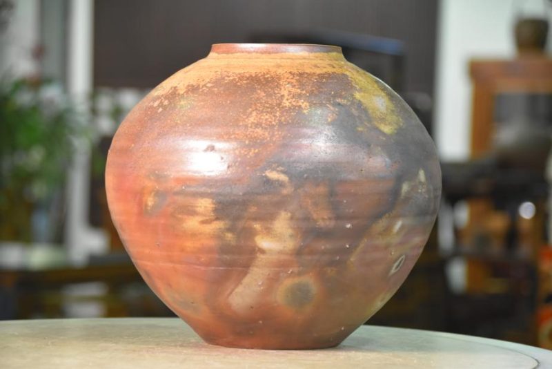Bizen Pottery Vase - Image 7