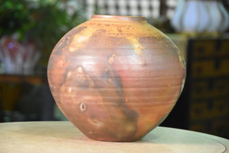 Bizen Pottery Vase - Image 6