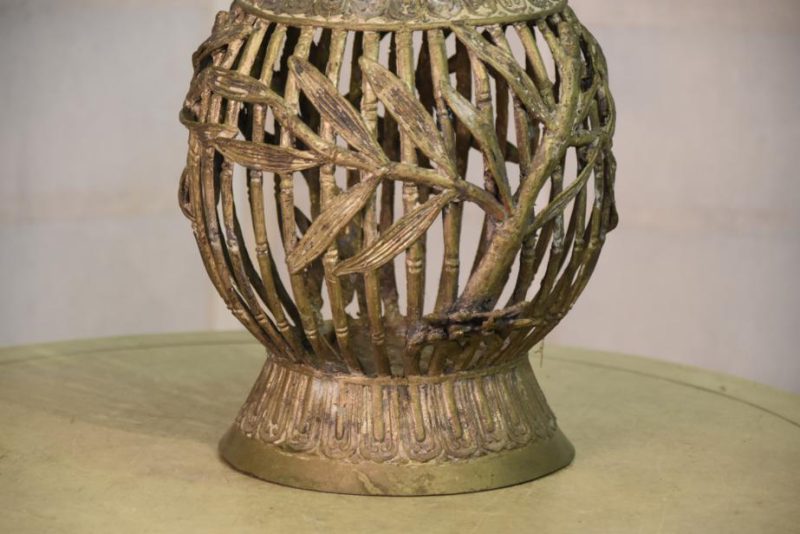 Japanese Shokudai Candle Stand - Image 2