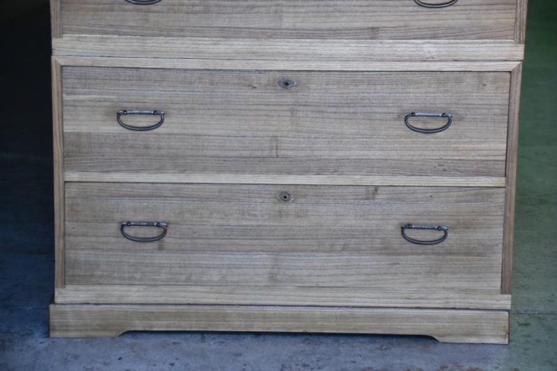 Japanese Wedding Chest 3 Sections - Image 3