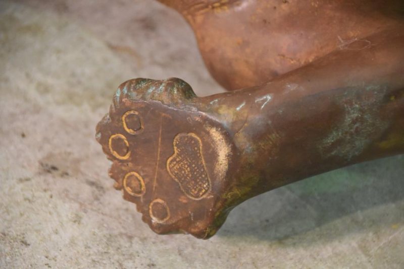 Very Large Japanese Bronze Tiger - Image 3