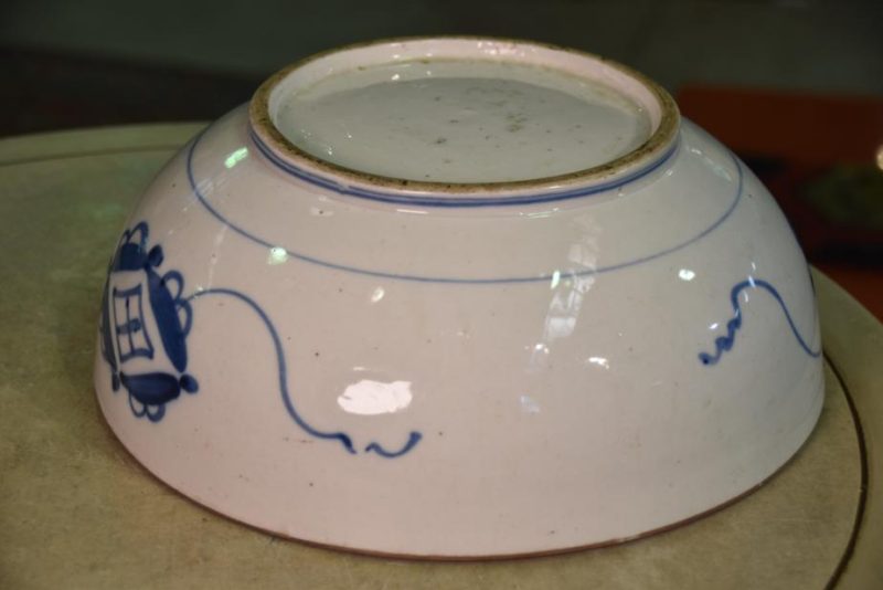 Japanese Blue and White Ceramic Bowl - Image 5
