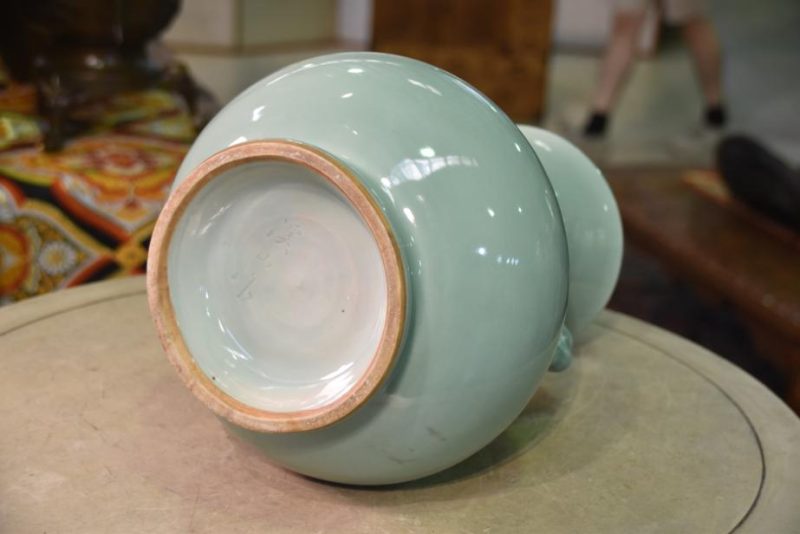 Japanese Celadon  Seiji Vase - Image 4