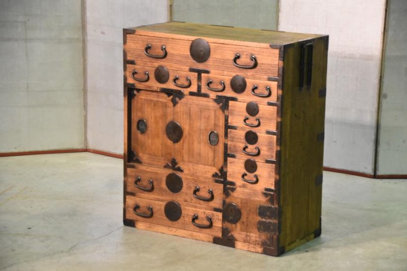 Tokyo Region Meiji Period Merchant Chest with Secret Drawer - Image 2