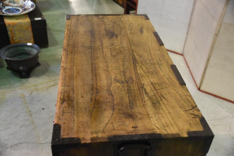Tokyo Region Meiji Period Merchant Chest with Secret Drawer - Image 6