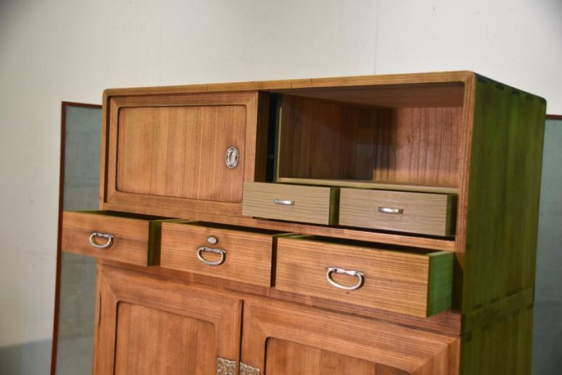 Vintage Japanese 3 Section Wedding Chest - Image 4