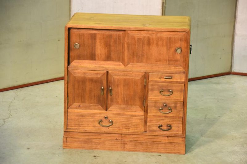 Traditional Japanese Ko Dansu Small Chest for Documents or Accessories - Image 13
