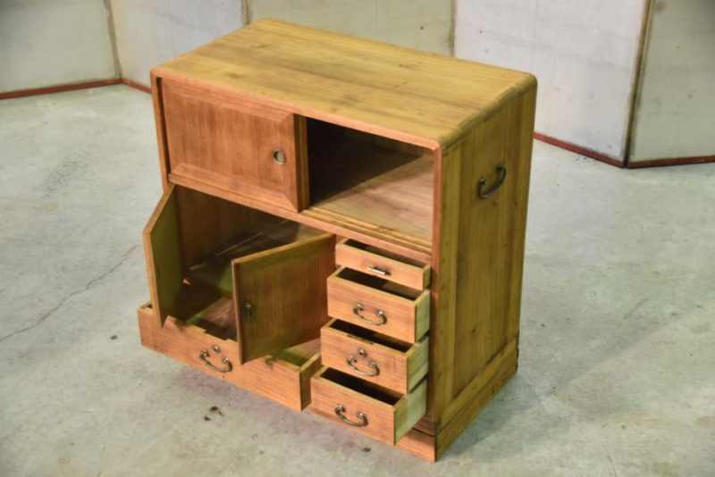 Traditional Japanese Ko Dansu Small Chest for Documents or Accessories - Image 8