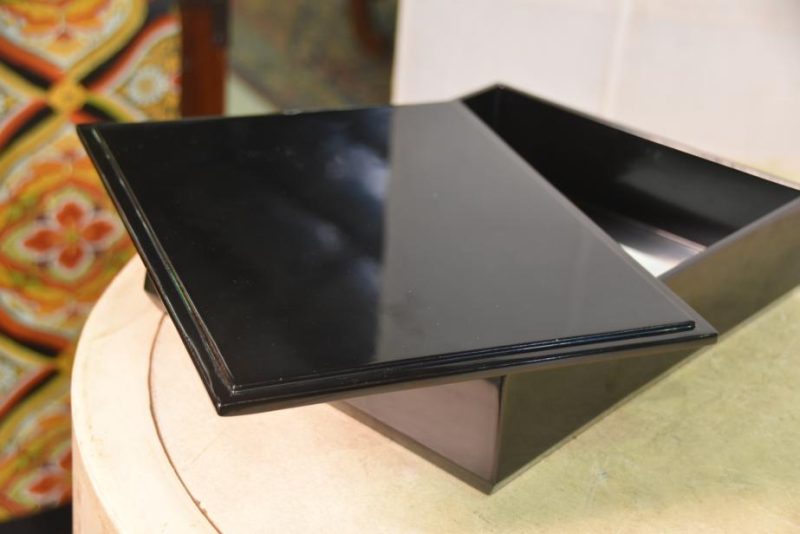 Japanese Lacquered Letter Box - Image 4
