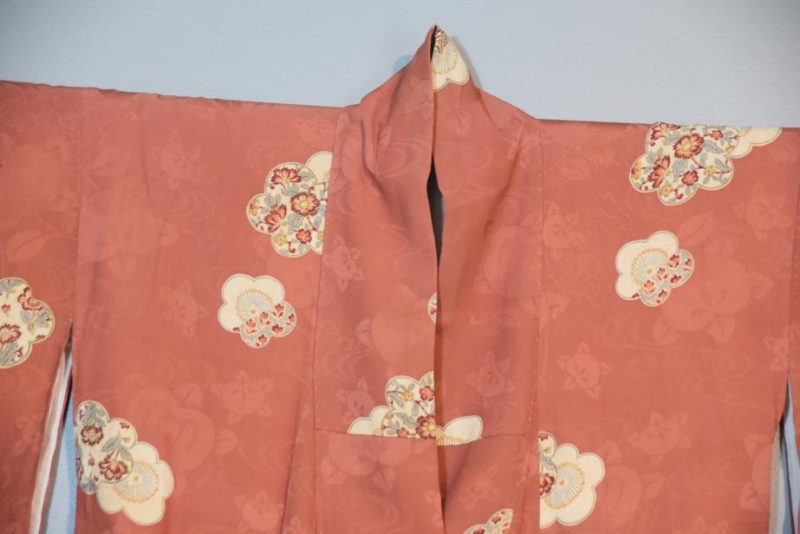 Silk Vintage Jacquard Kimono - Image 3