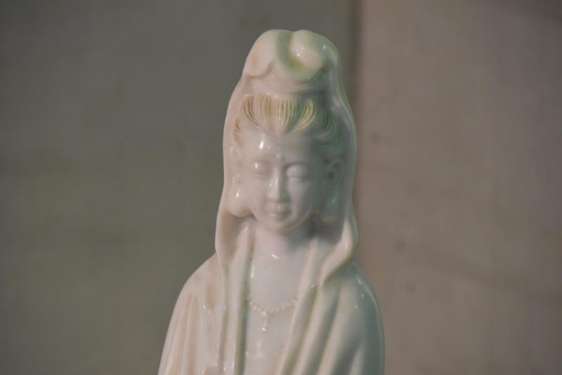 Chinese Marble Quanyin Kannon Statue