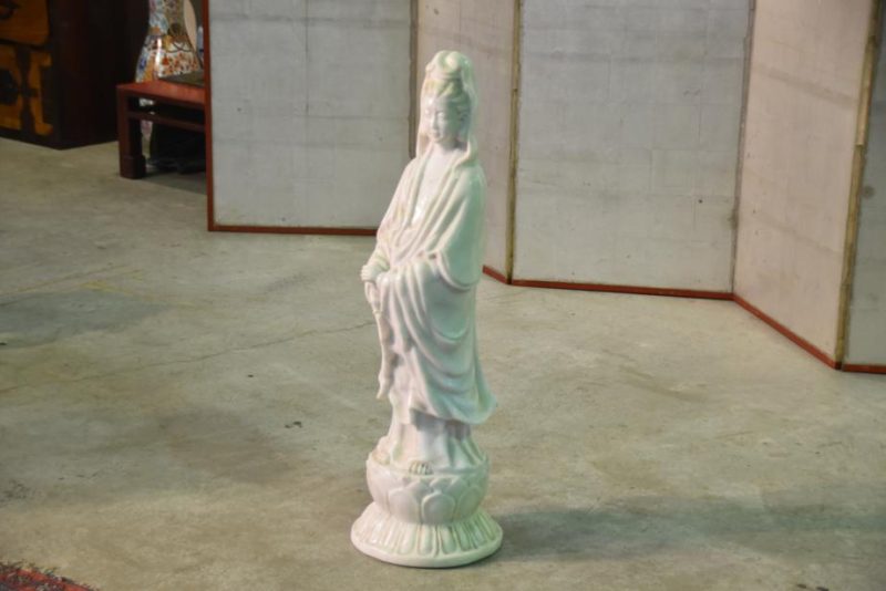 Chinese Marble Quanyin Kannon Statue - Image 7