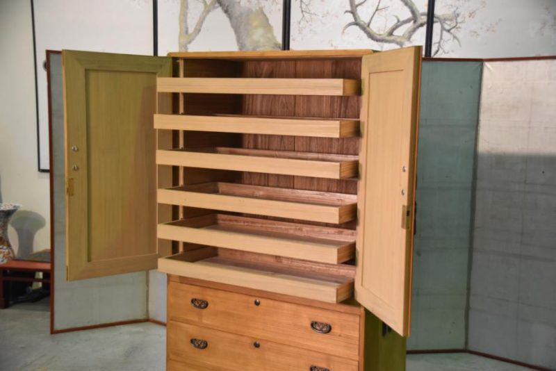 Solid Wood Japanese Vintage Wedding Chest - Image 6
