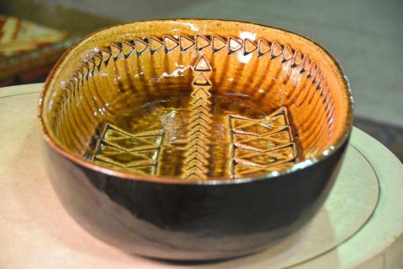 Japanese Studio Pottery Bowl - Image 3