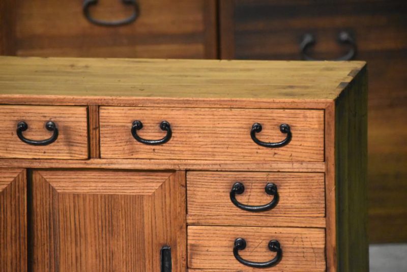 Small Japanese Accessories Chest - Image 11