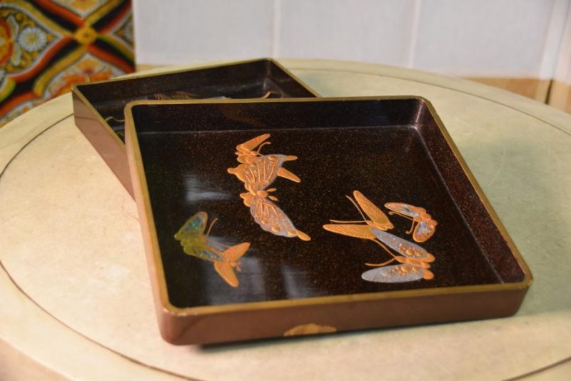 Maki-E Lacquer Writing Box Suzuri Bako - Image 4