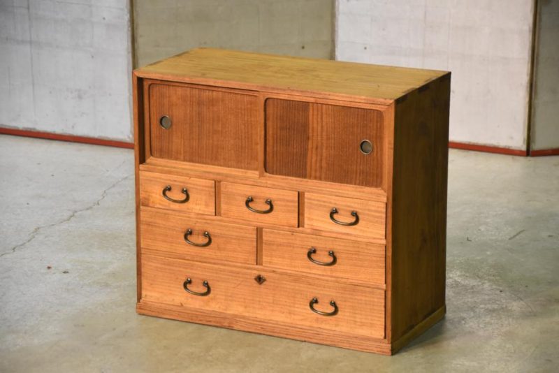Japanese Small Chest of Drawers - Image 2