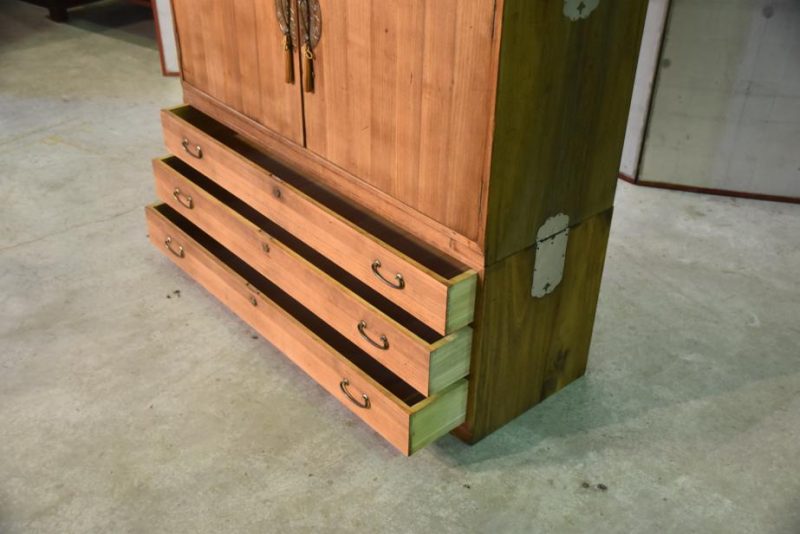 Japanese Wedding Chest - Image 7