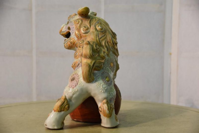 Japanese Porcelain Shi Shi - Buddhist Lion Dog by Kutani Yaki - Image 8