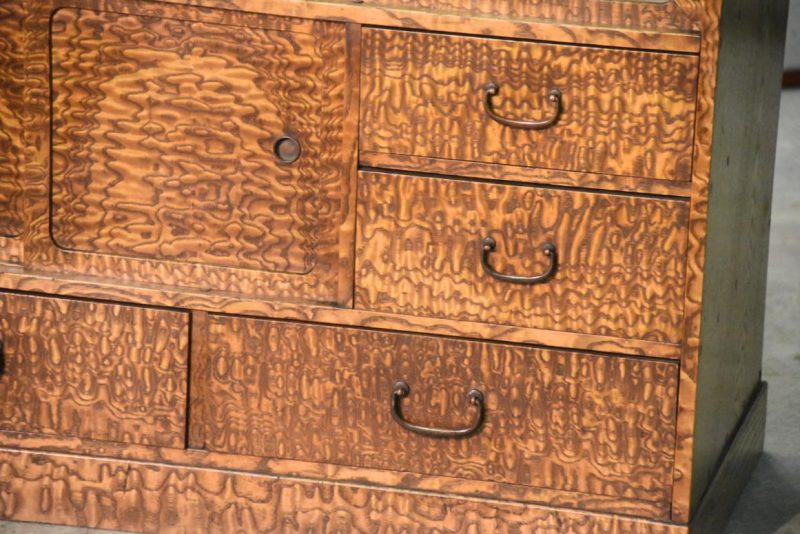 Burled Mulberry Tea Utensil Chest - Image 15