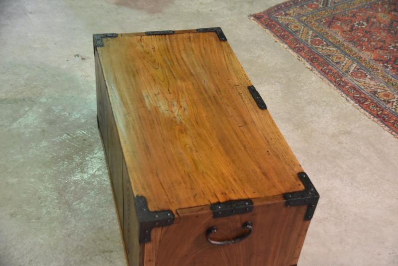 Funa Dansu Ships Chest - Image 13