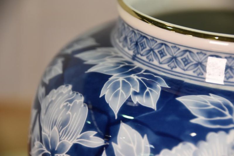 Japanese Blue and White Vase - Image 6