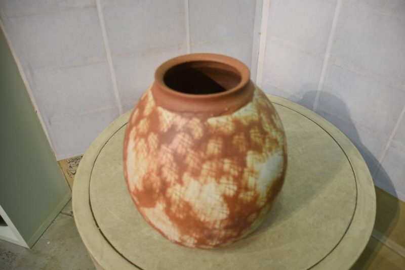 Japanese Pottery Vase - Image 5