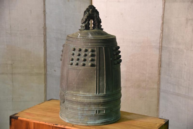 Japanese Antique Bronze Hanging Bell Circa:1690