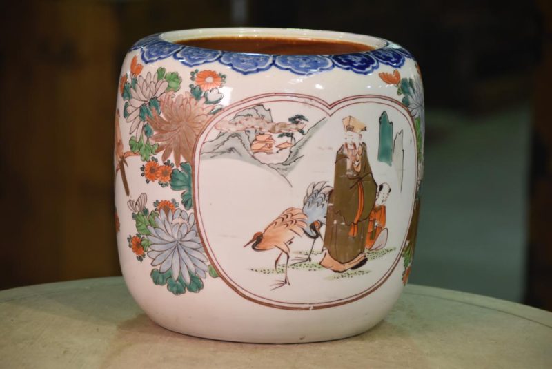 Japanese Imari Hibachi Urn