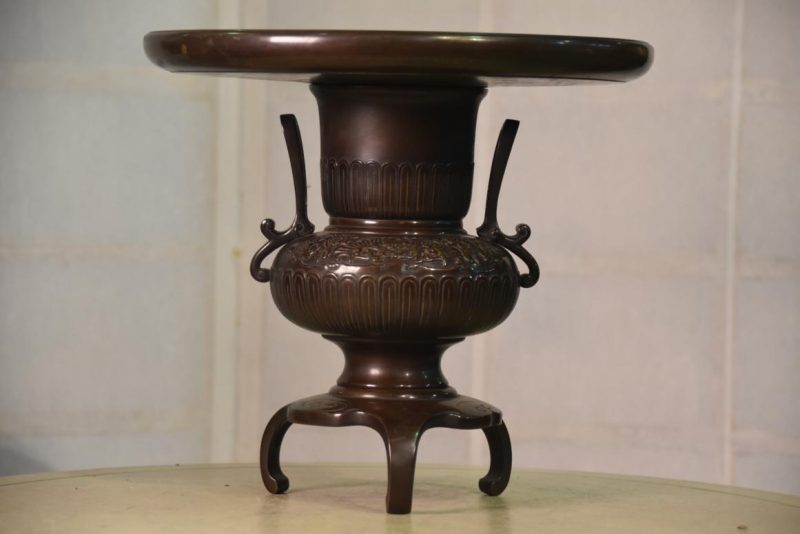 Japanese Bronze Vase - Image 2