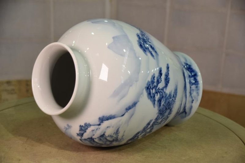 Fukugawa Pottery Blue and White Vase - Image 4