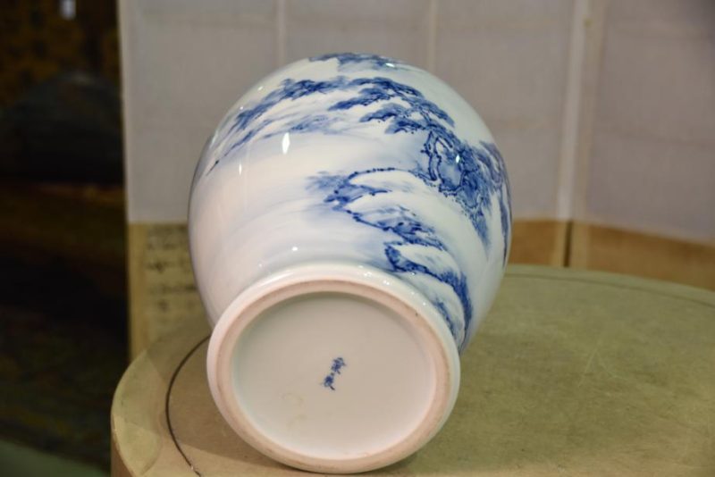 Fukugawa Pottery Blue and White Vase - Image 3