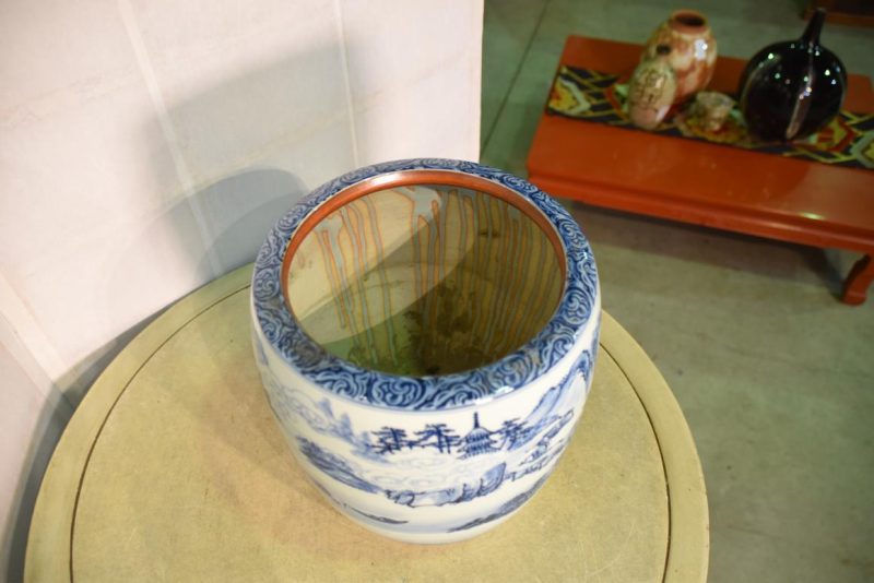Blue and White Hibachi - Image 4