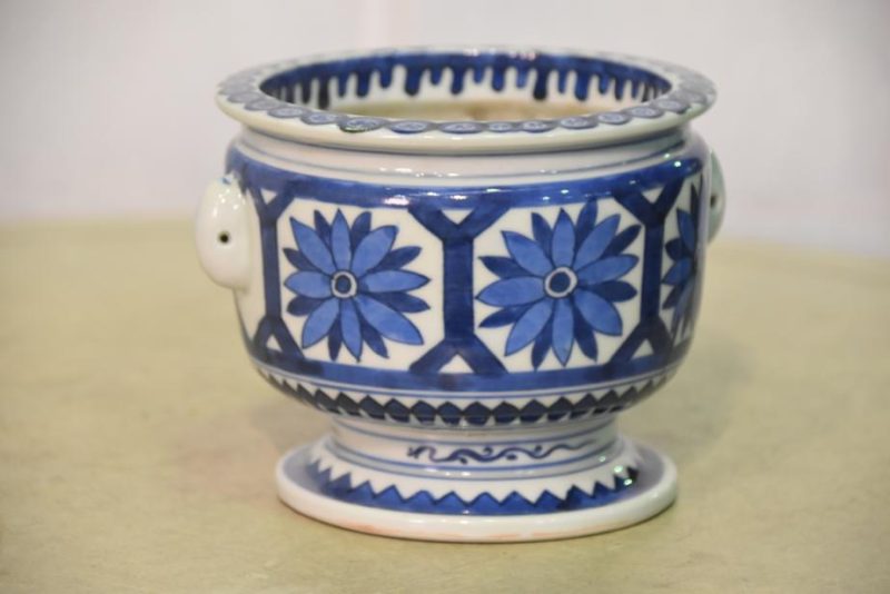 Blue and White Porcelain Incense Burner - Image 2