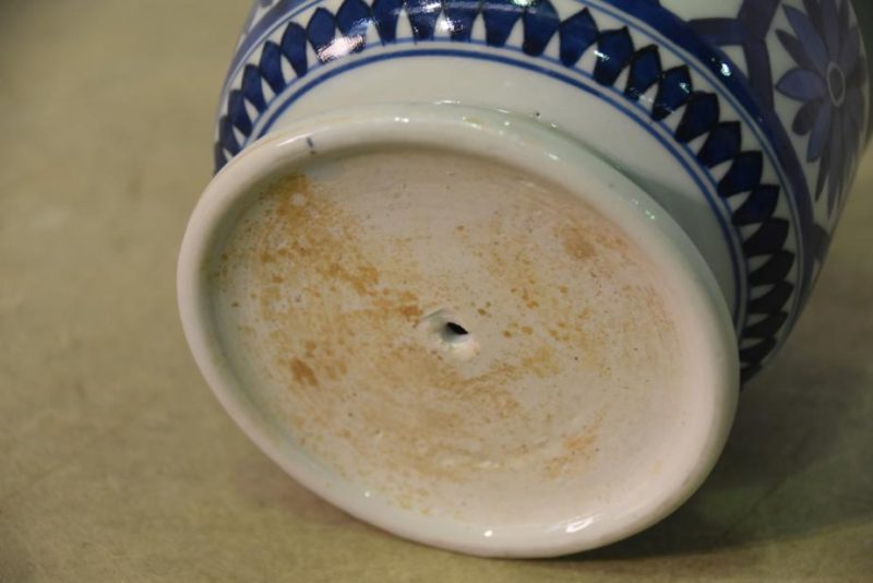 Blue and White Porcelain Incense Burner - Image 4
