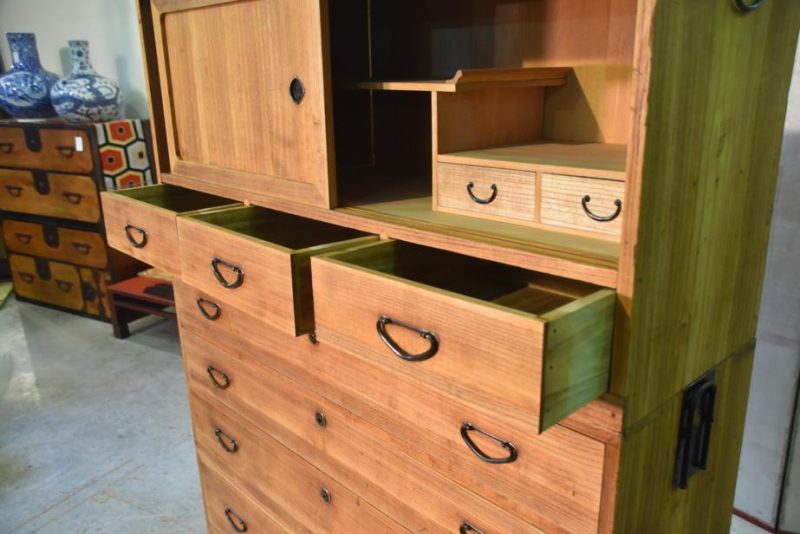 Wedding Chest - Image 9