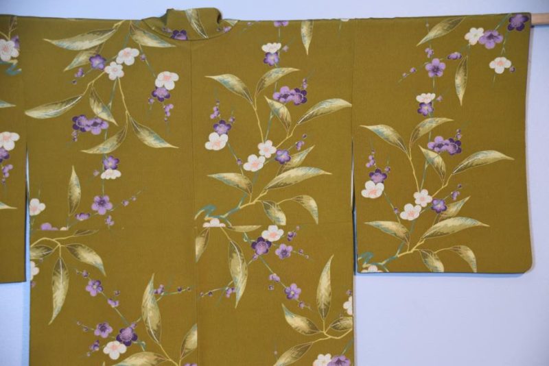 Floral Design Vintage Kimono - Image 8
