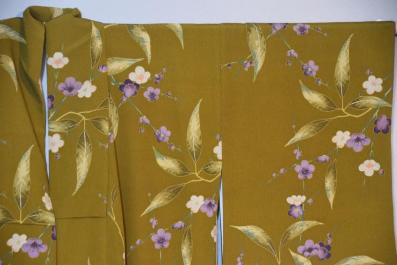 Floral Design Vintage Kimono - Image 3