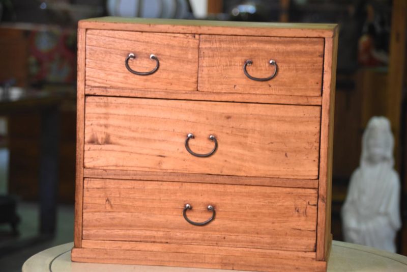 Japanese Accessories Chest - Image 7