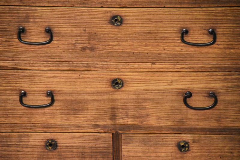Small Japanese Chest - Image 2