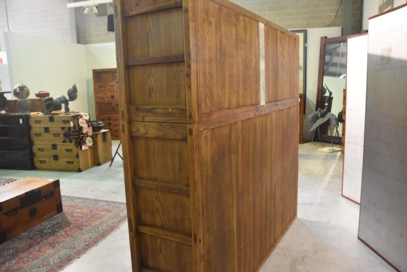 Merchant's Show Case - Image 7