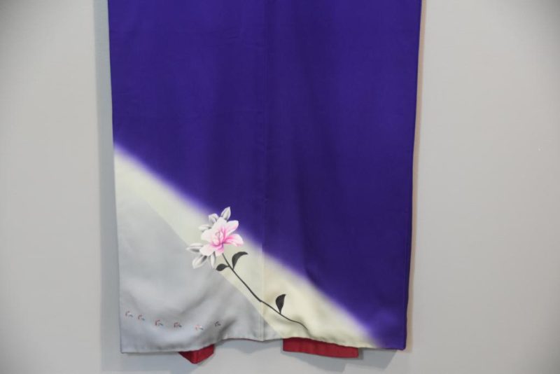Blue and White Kimono - Image 8