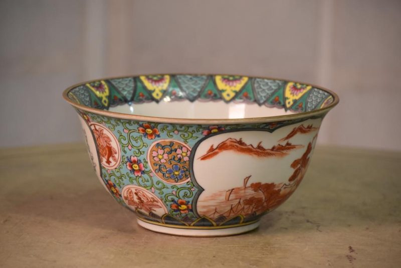 Kutani Style Bowl