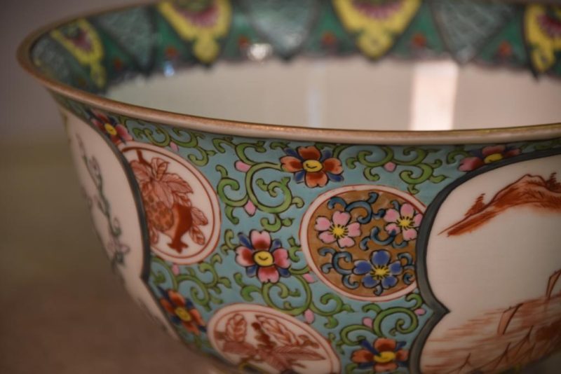 Kutani Style Bowl - Image 7